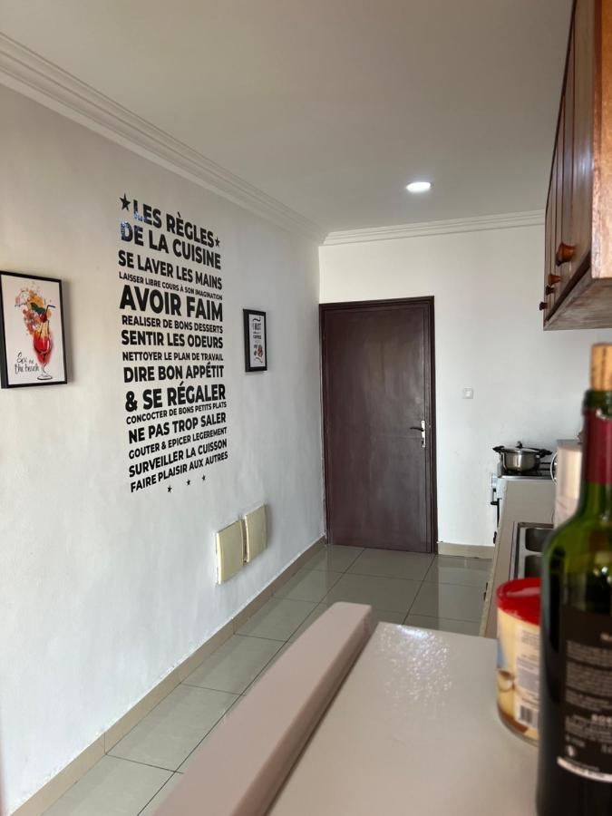 Appartement cosy 4 bonapriso Douala Extérieur photo